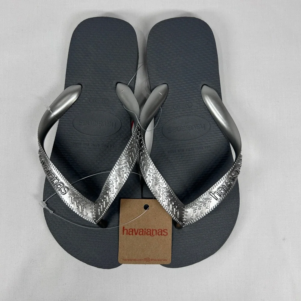 Havaianas Metallic Silver Grey Flip Flops NWT Slim Logo Rubber Sandals USA 7/8w